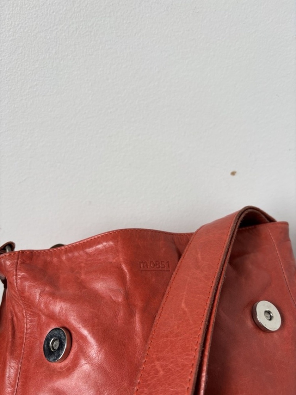 M0851 Crossboy 100% Leather Orange Made In Canada Authentic ❤️  thefashionseller - Picture 7 of 8